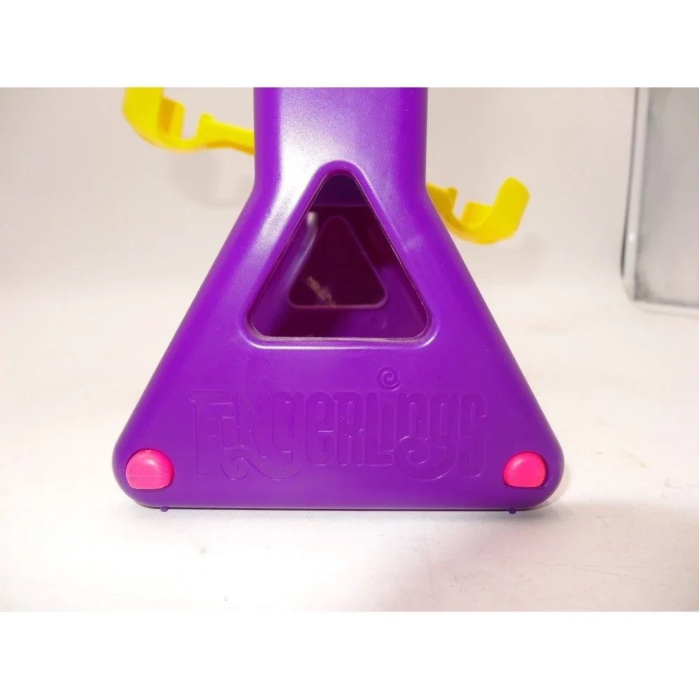 Wowwee fingerlings teeter