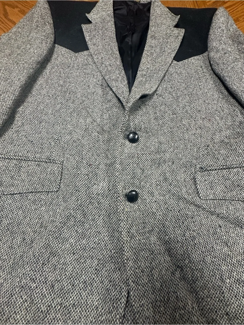 High Noon tailored classic