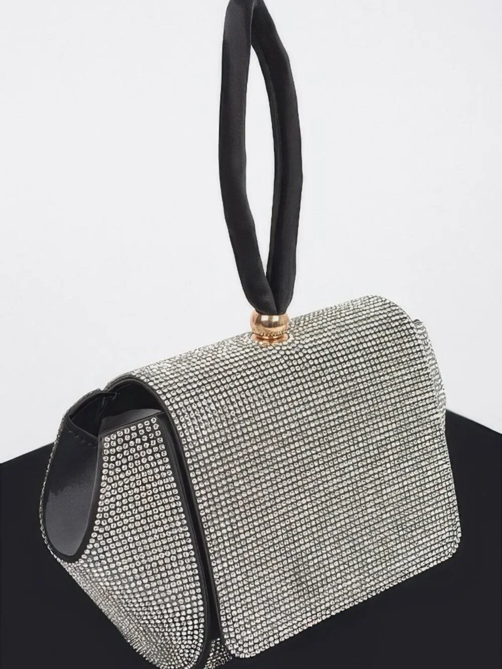 BB Boutique it detailing