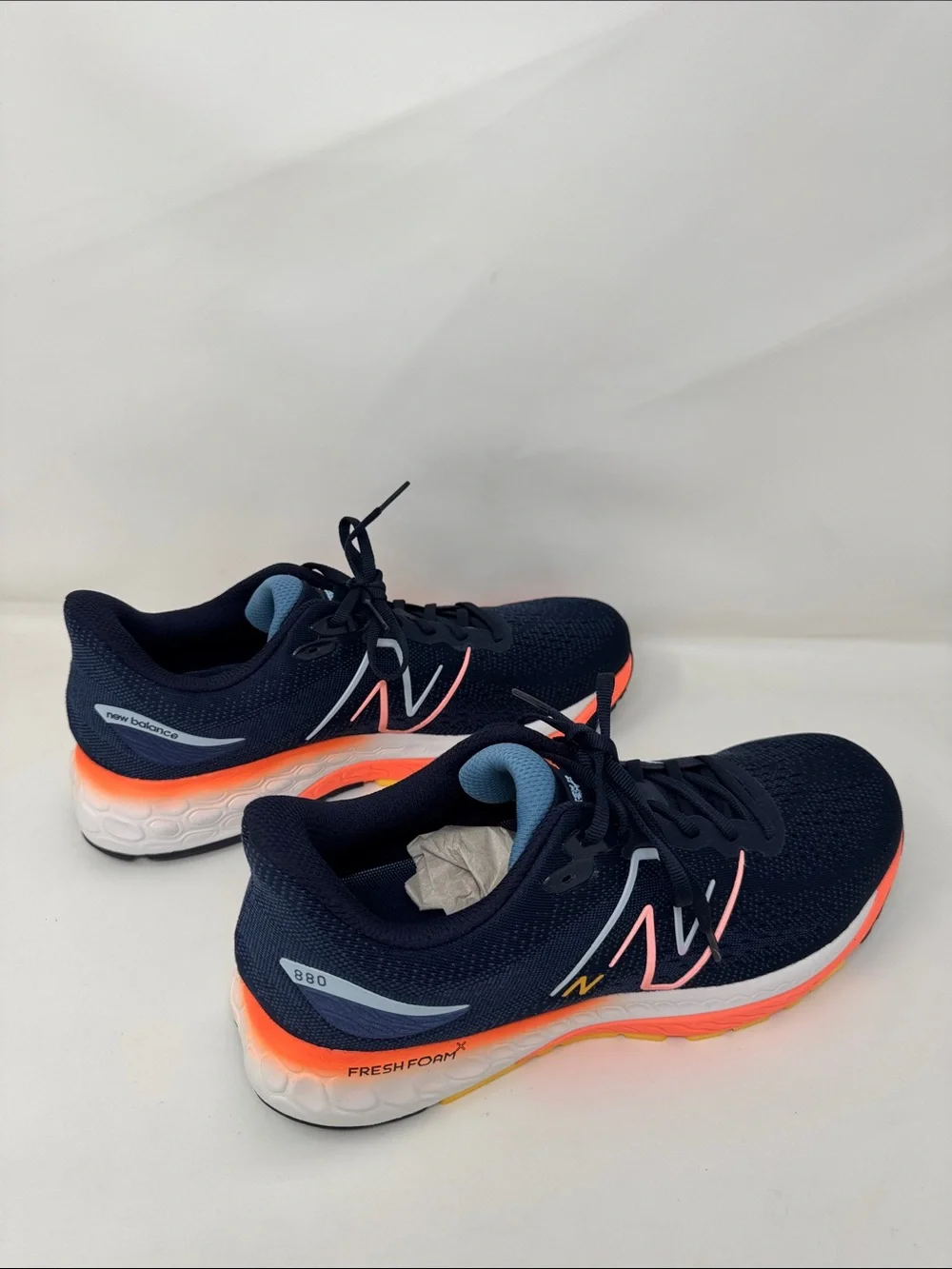 New Balance navy midsole