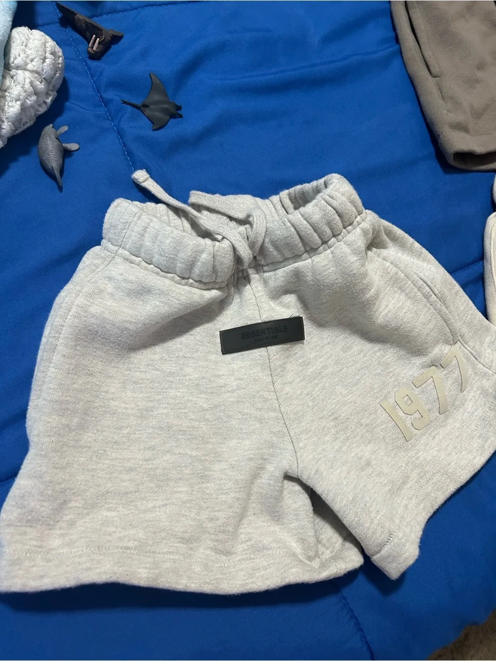Essentials set only