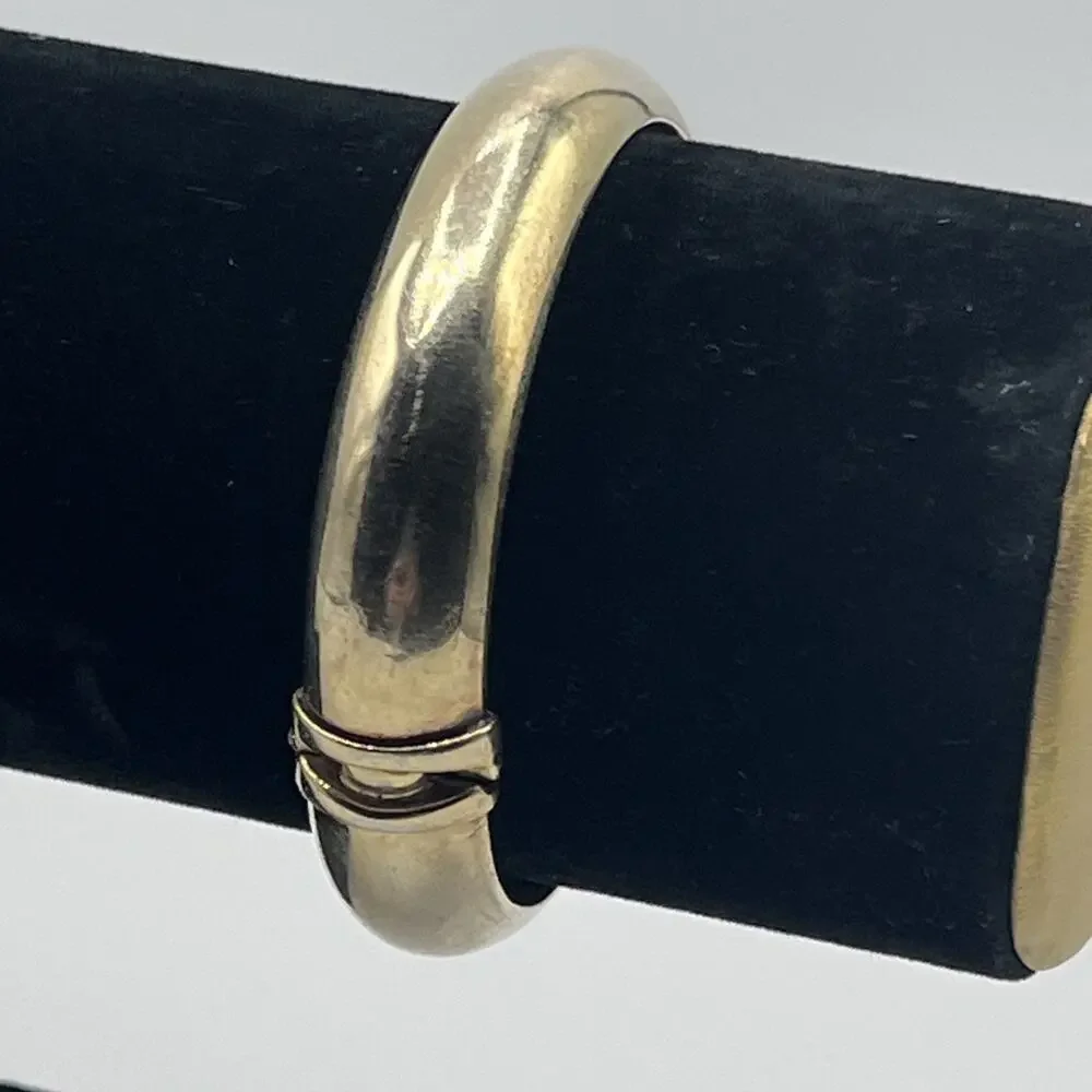 Unbranded sterling silver