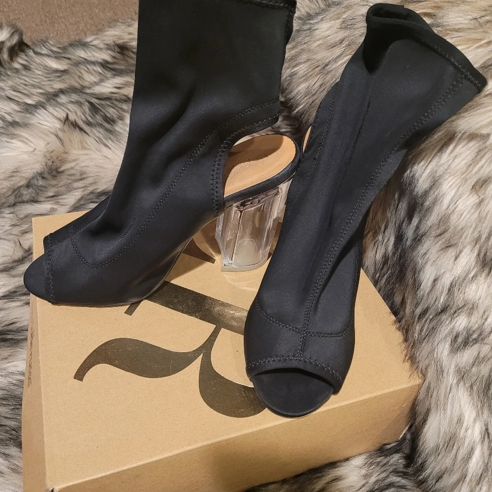 Charlotte Russe charlotte russe