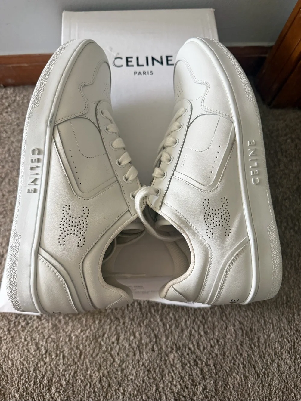 Celine classic low