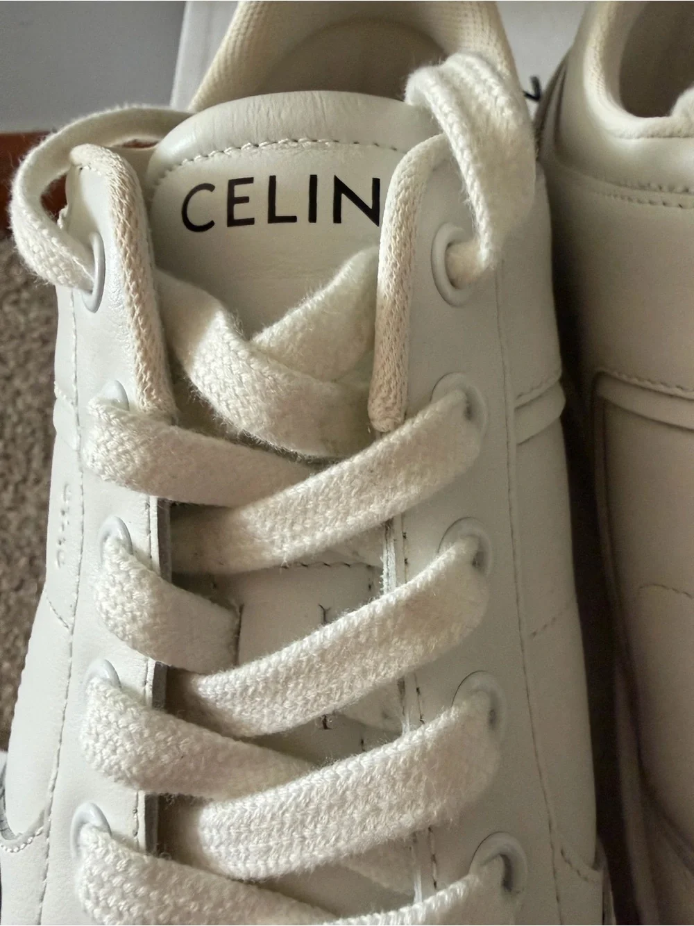Celine classic low