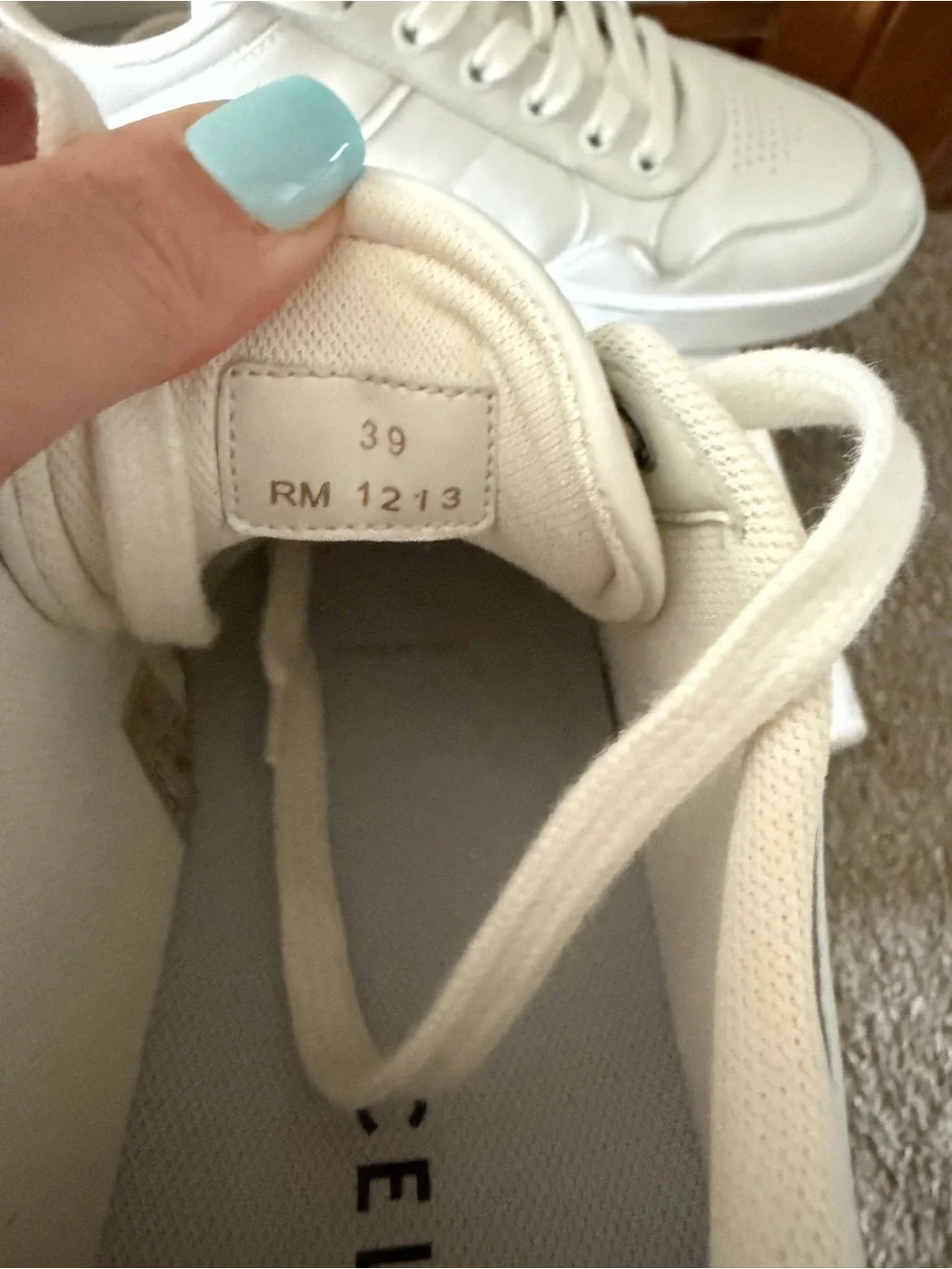 Celine classic low