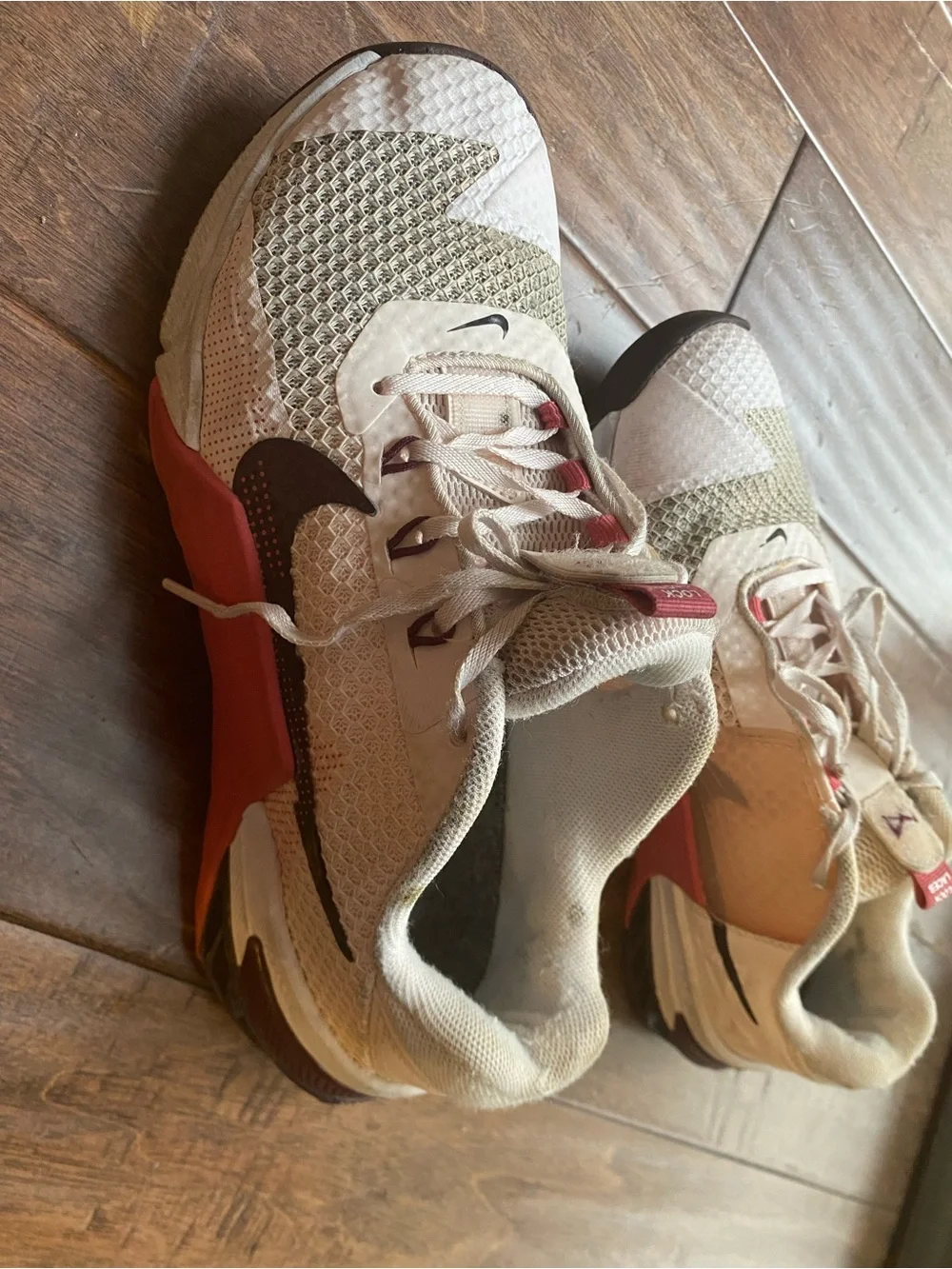 Nike women athletic