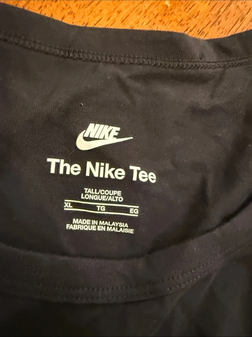 Nike black tank