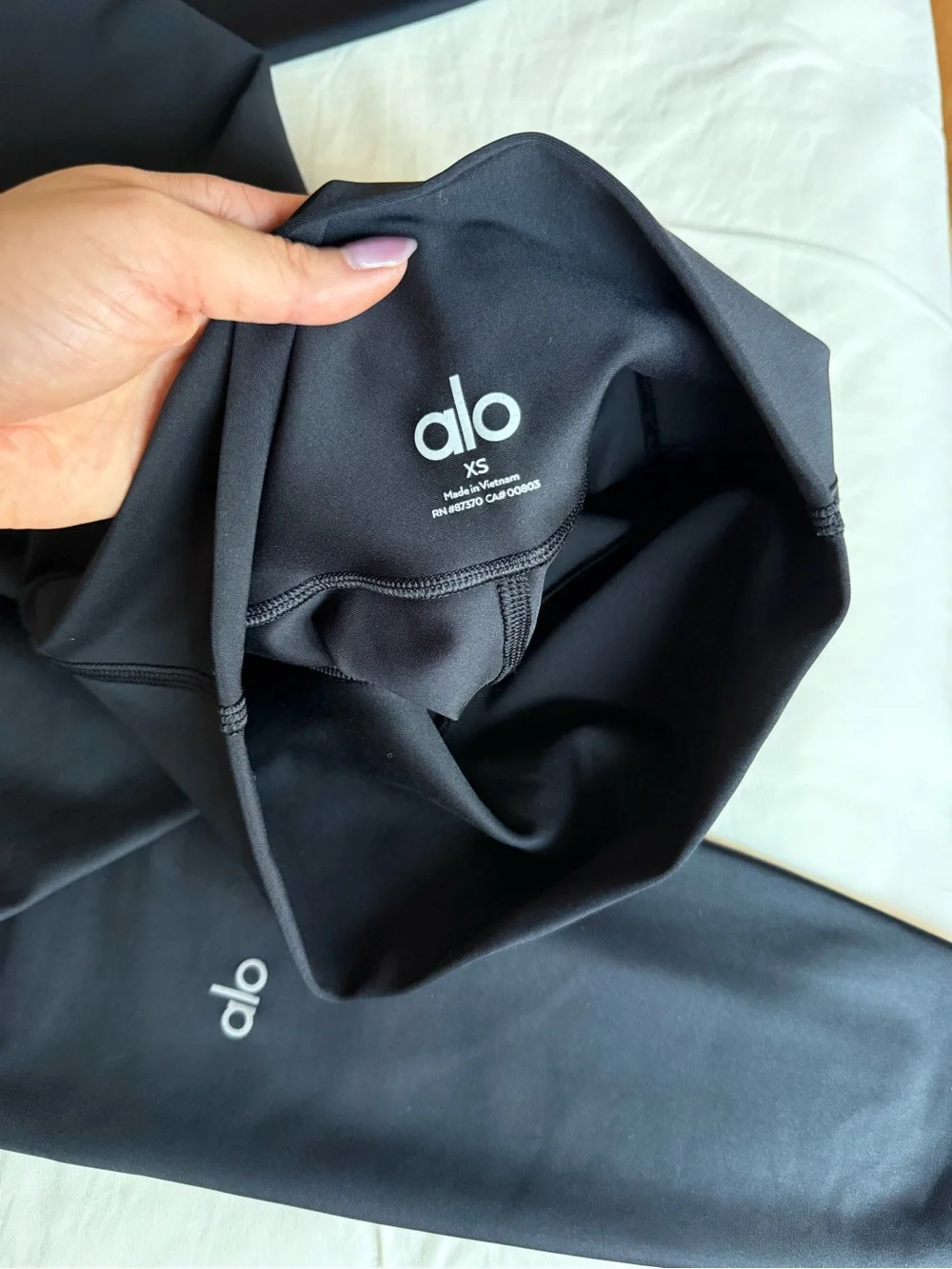 ALO Yoga barely worn