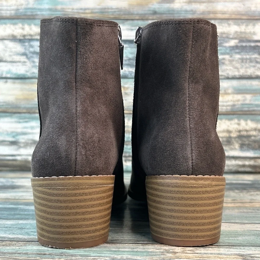 Clarks Sumerset Ankle Boot Womens 5.5 Gray Suede Block Heel Zip Up Dress Comfort