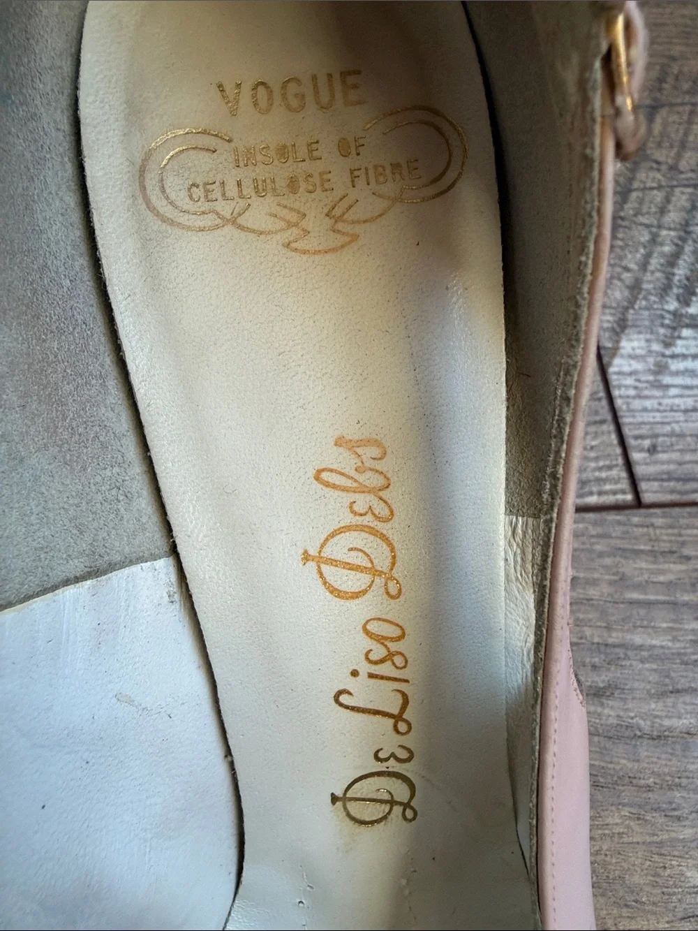 Vogue brand de