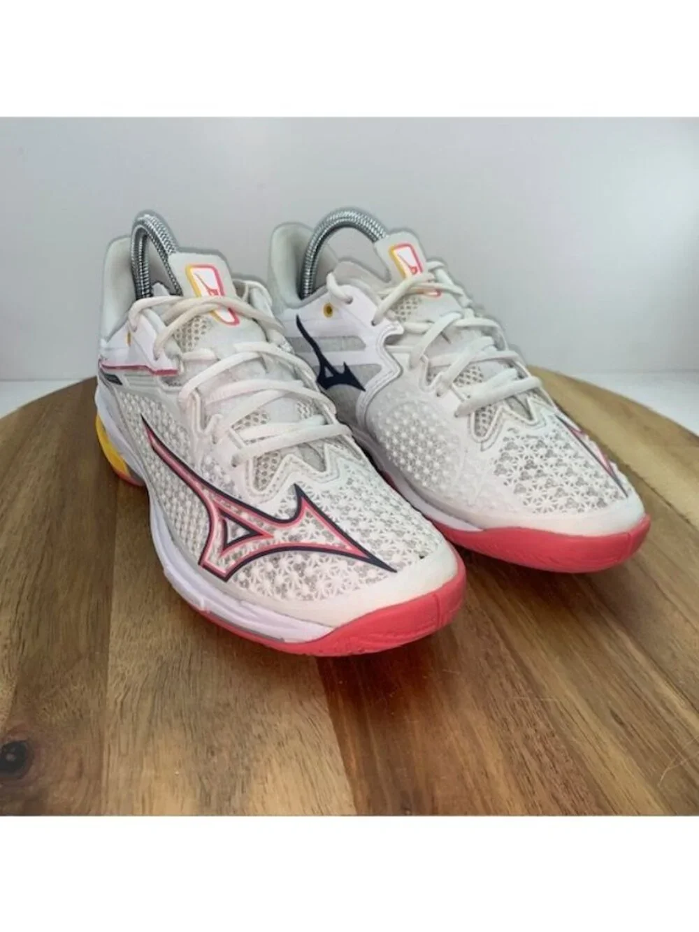 Mizuno wave exceed