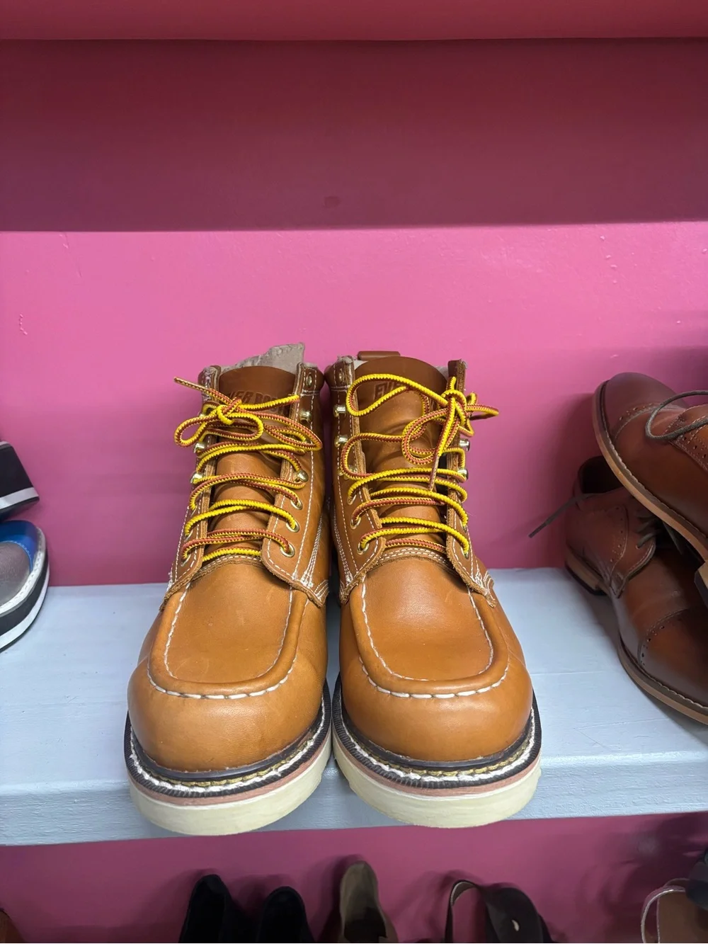 EVERBOOTS tan leather