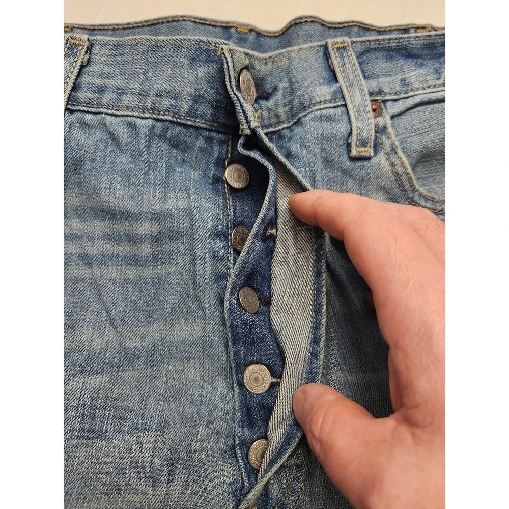 Levis pre owned