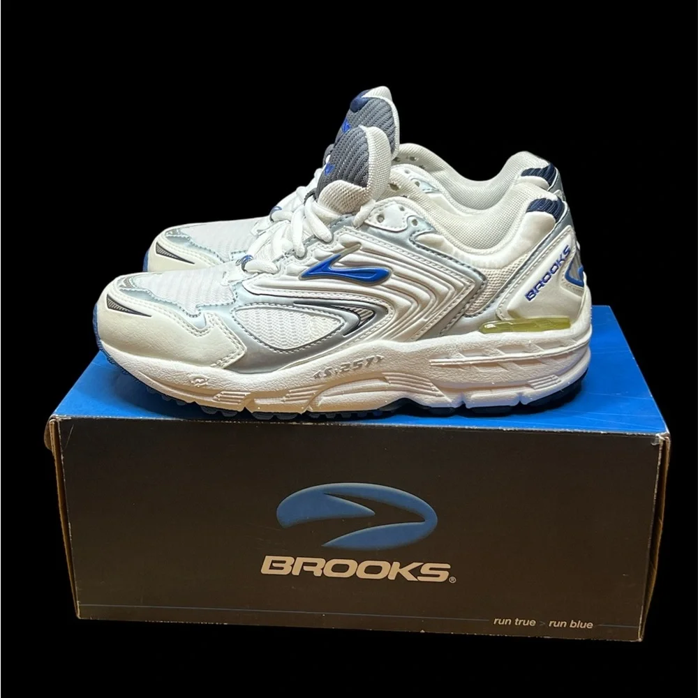 Size 6 WIDE - BROOKS Ariel‎ Women Shoes WHT/PVMT 42101 192