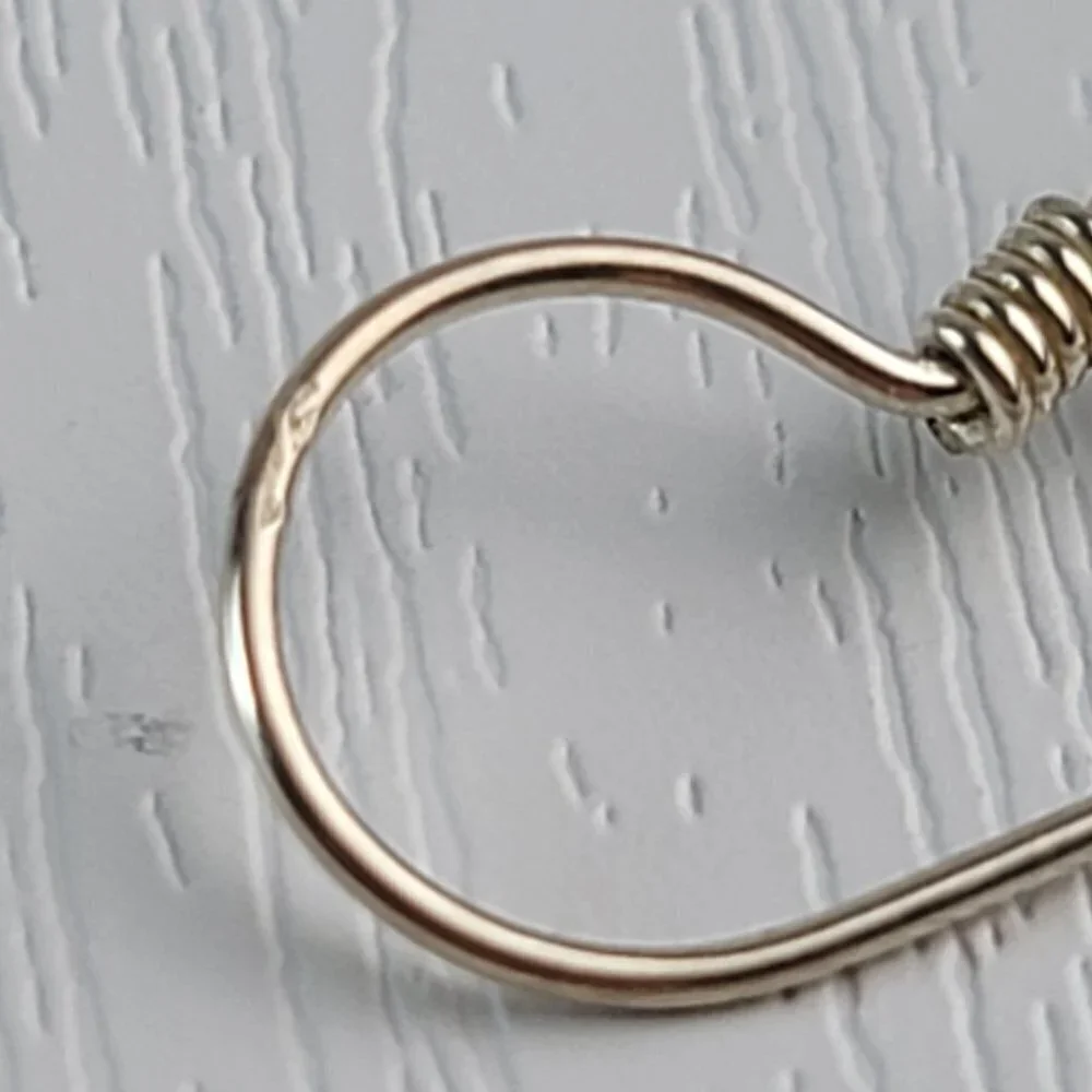 Unbranded handcrafted minimalist