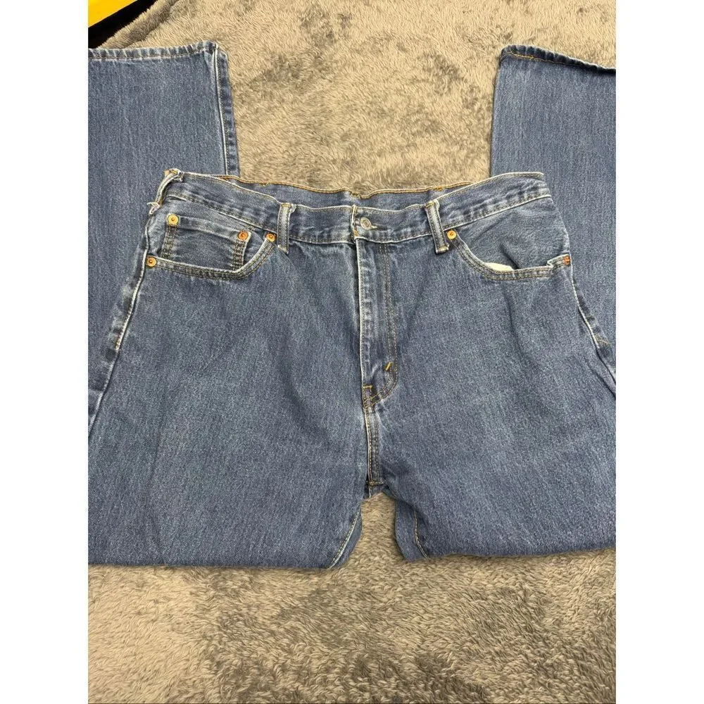 Levis levi 517