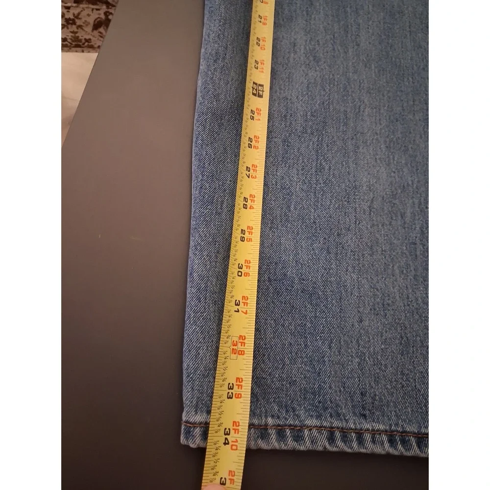 Levis **measurements fabric
