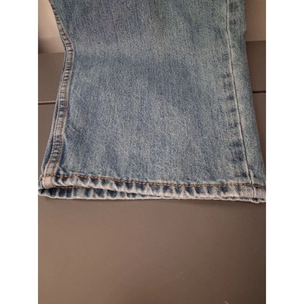 Levis **measurements fabric