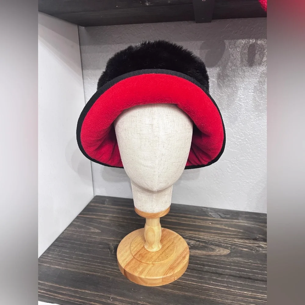 N/A plush faux