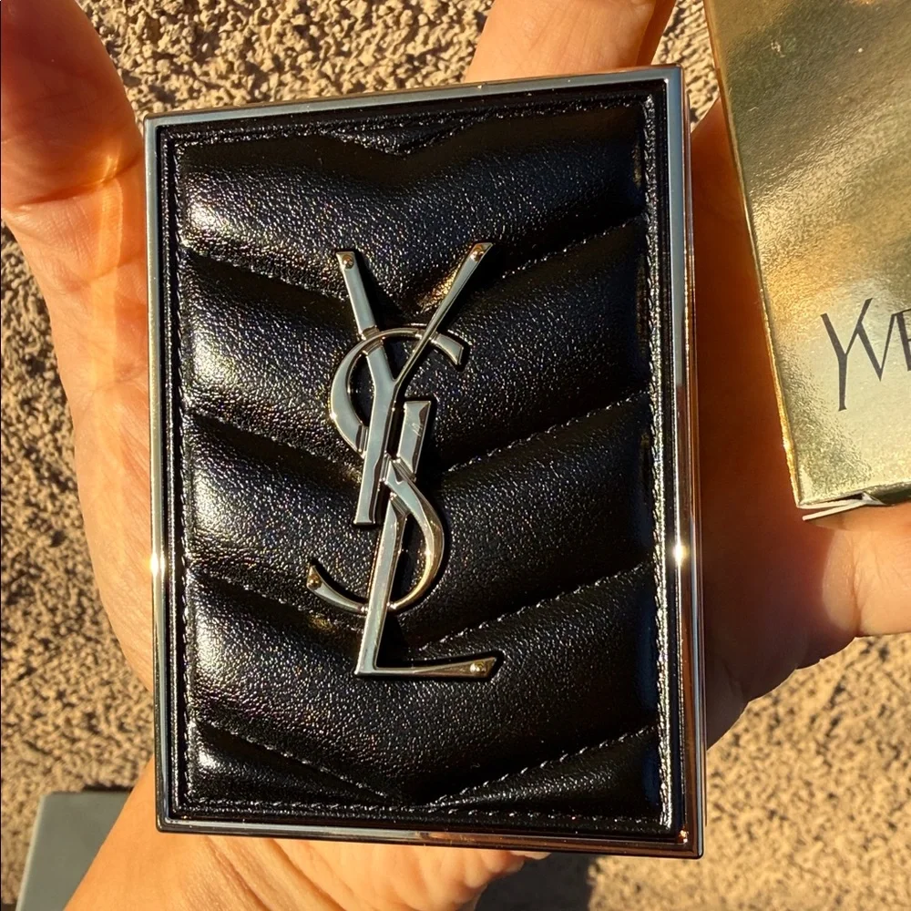 Yves Saint Laurent 100% authentic