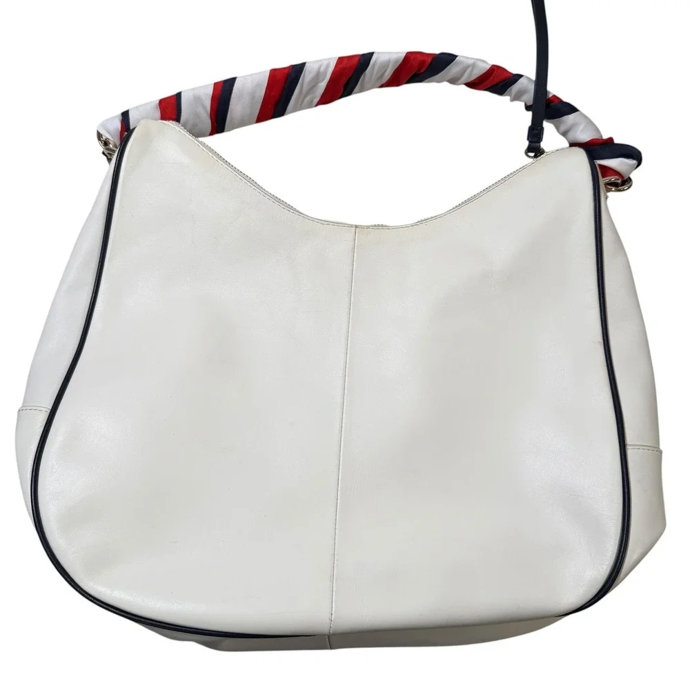Tommy Hilfiger good preloved