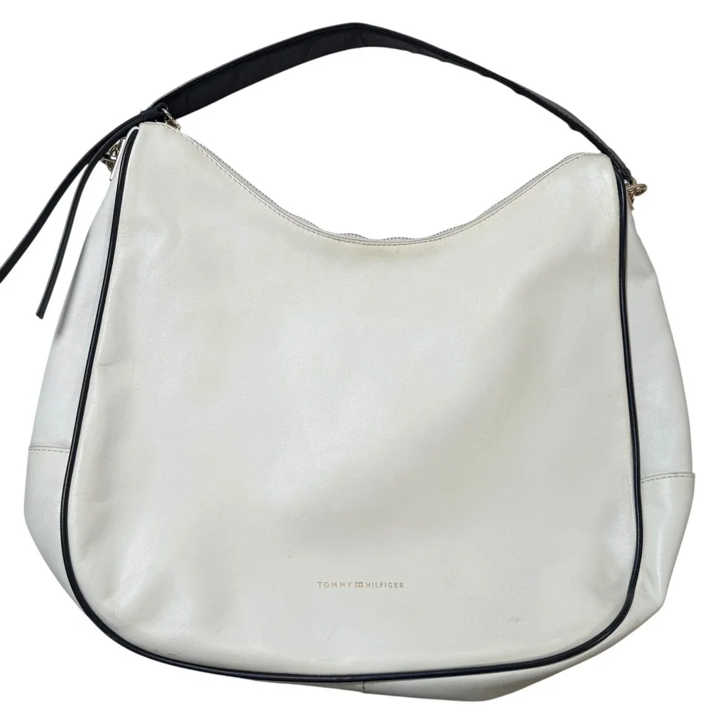 Tommy Hilfiger good preloved