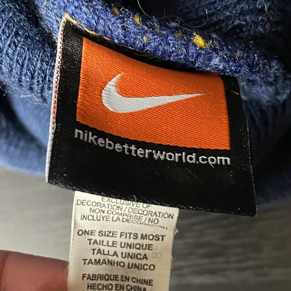 Nike stay warm