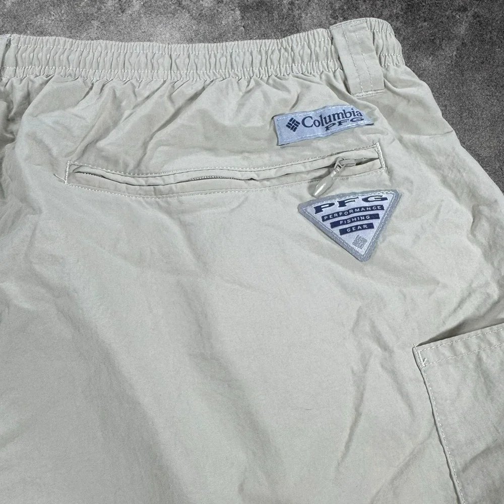 Columbia lightweight pfg