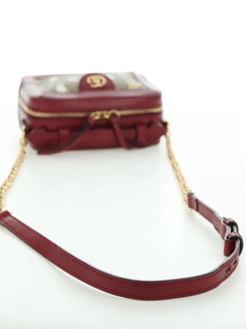 Gucci brand	gucci color	beige