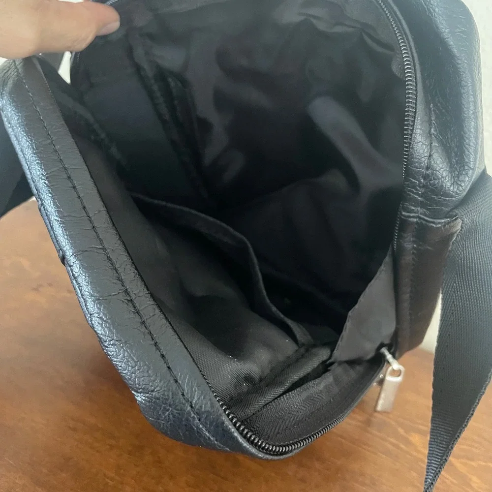 Samsonite black fake