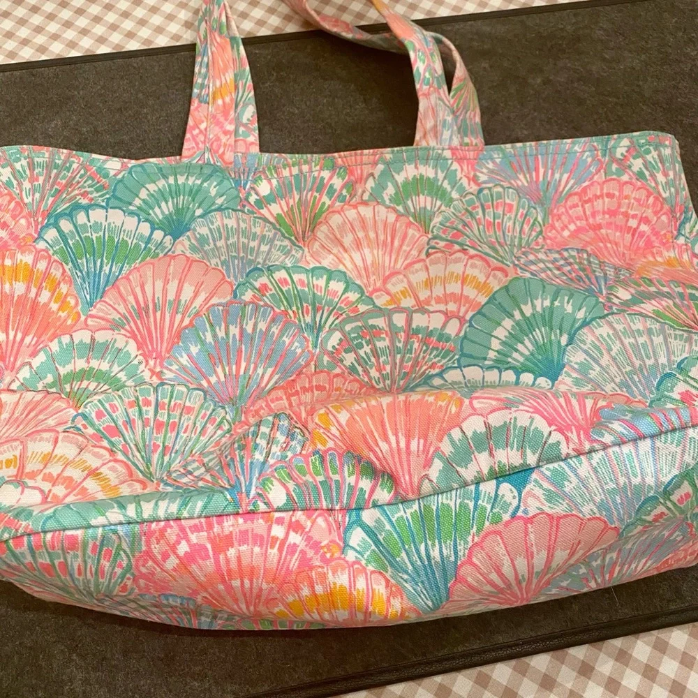 Lilly Pulitzer quilted tote