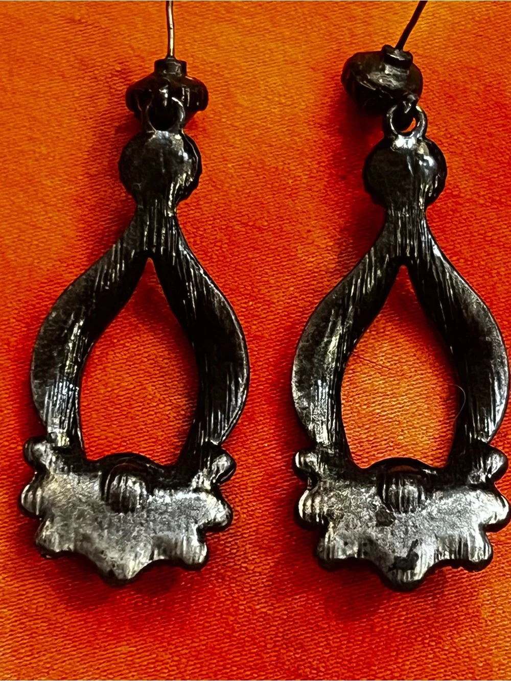 Elegant Black metal black stone  Drop Earrings - vintage