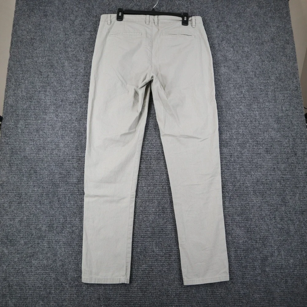 Joseph Abboud excellent pre