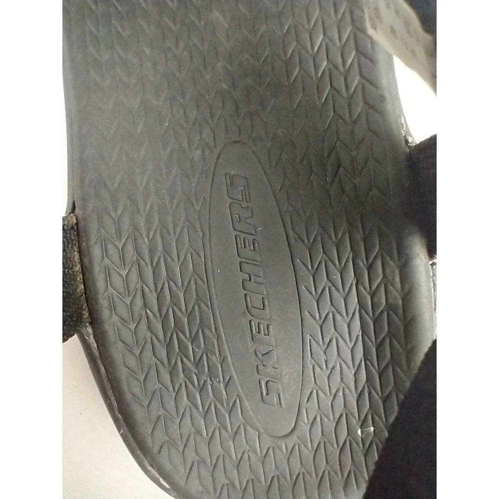 Skechers inspect pics