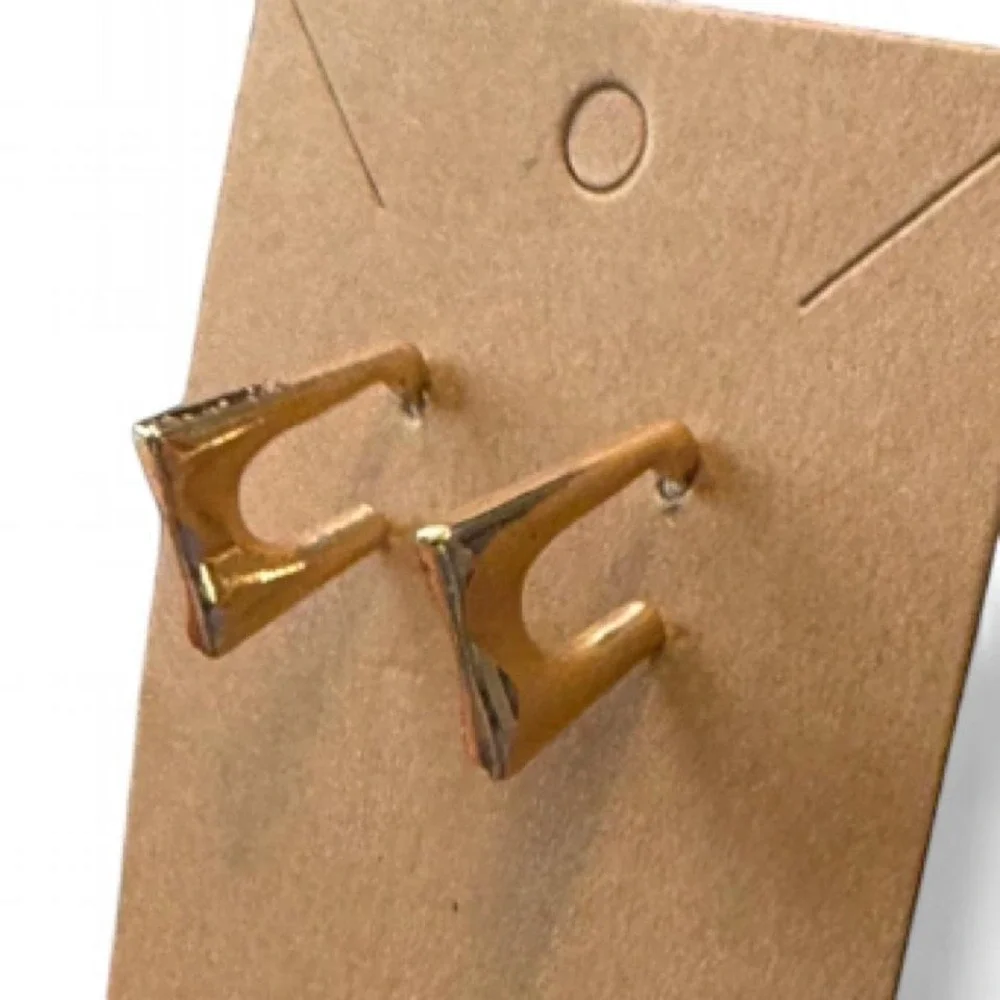 Gold Tone Modern Square Hoop Earrings‎