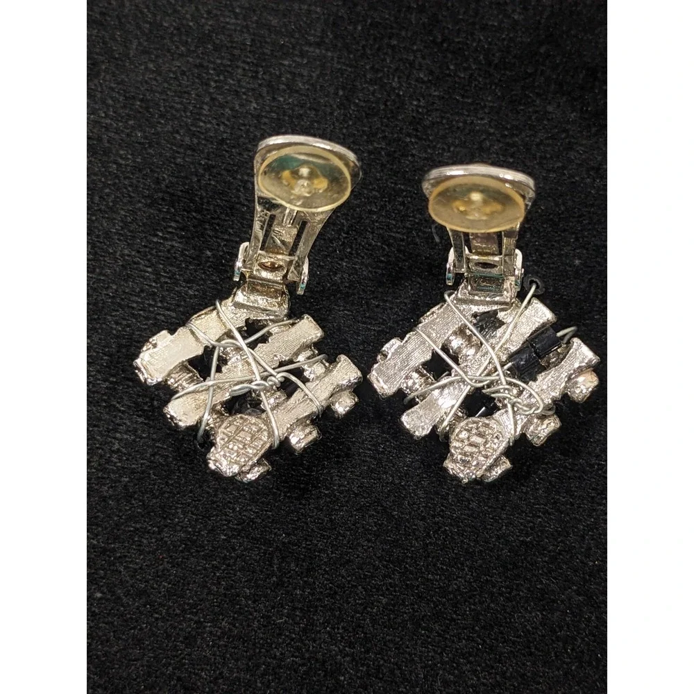 Vintage Silver Tone Black Glass‎ Wrapped Bead Square Clip On Statement Earrings