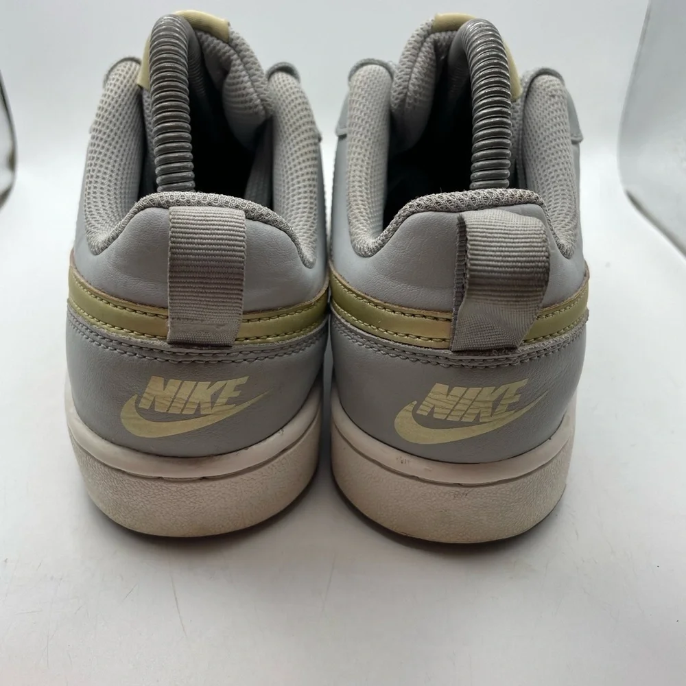Nike gently used