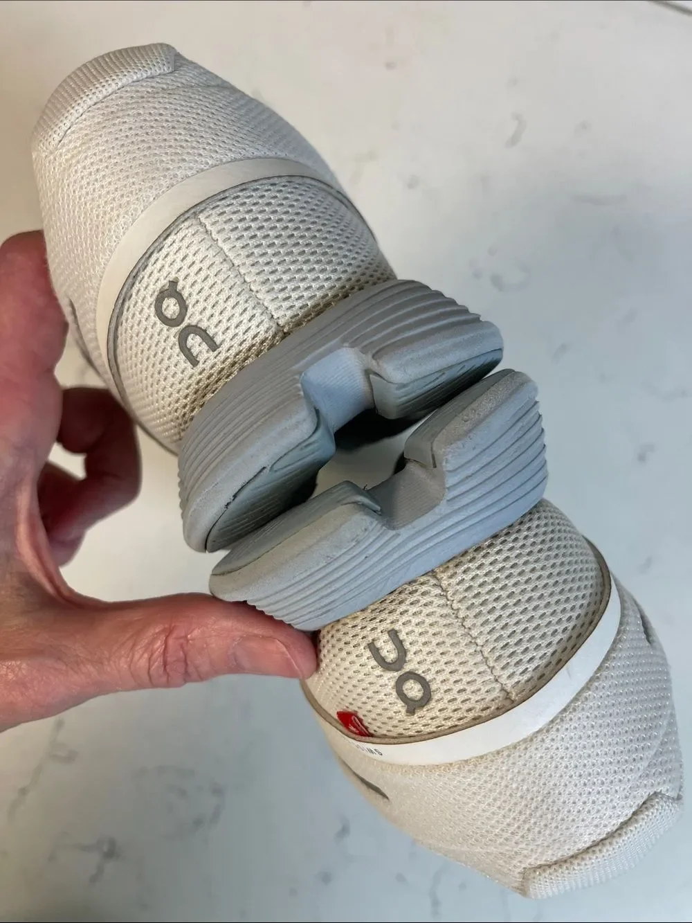 On Running brand running
