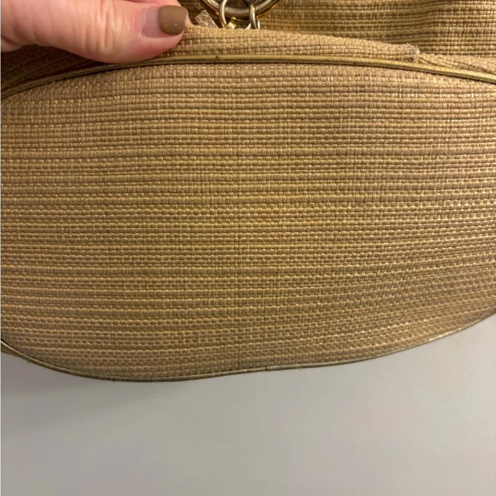 Michael Kors elegant shoulder