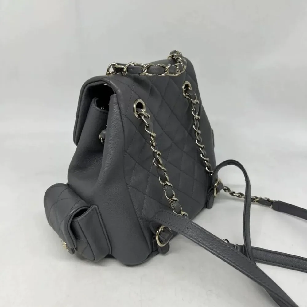 CHANEL brand color