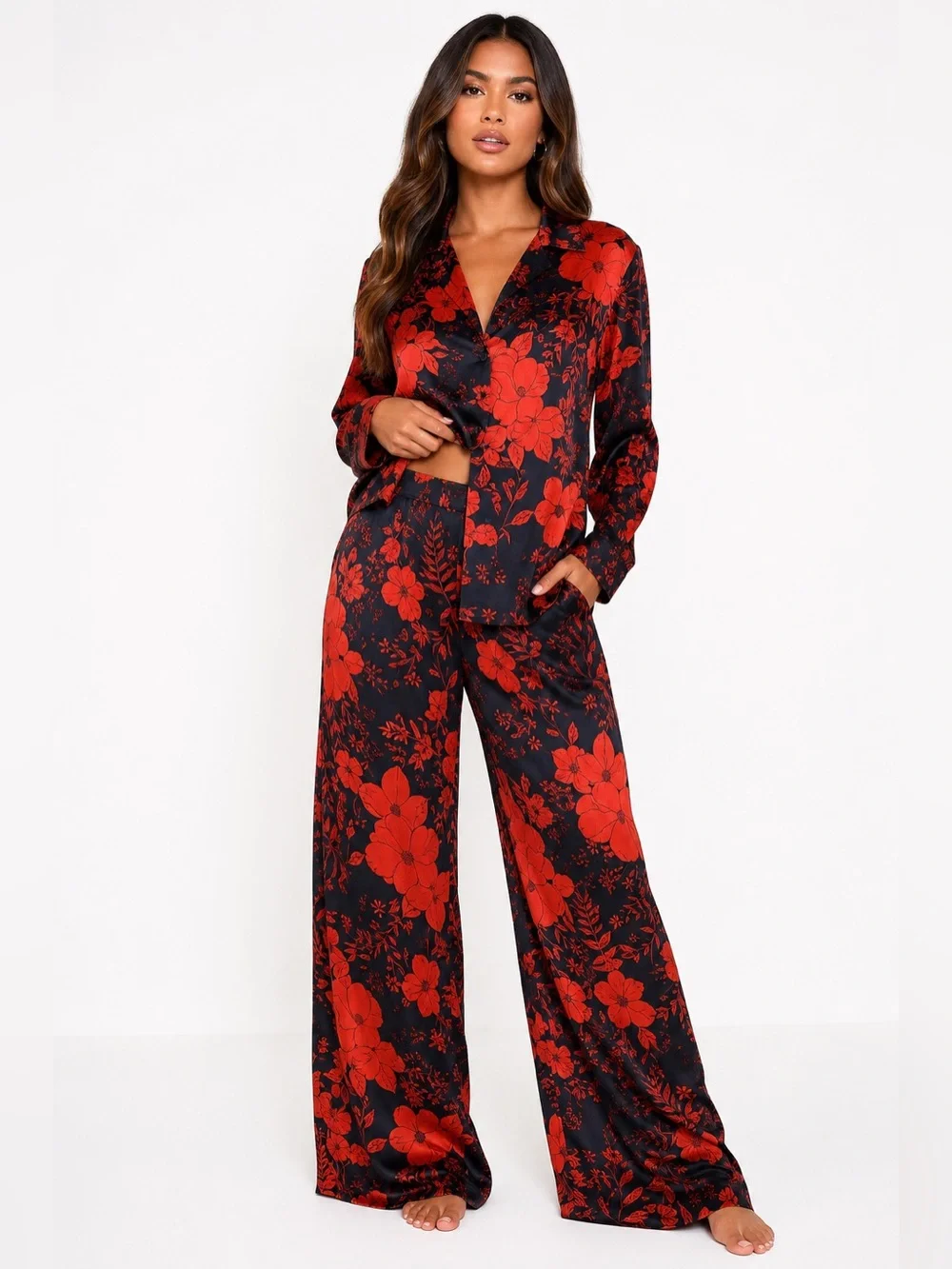 PrettyLittleThing Satin Floral Two Piece Lounge Set Outfit Wide‎ Leg Pants 8
