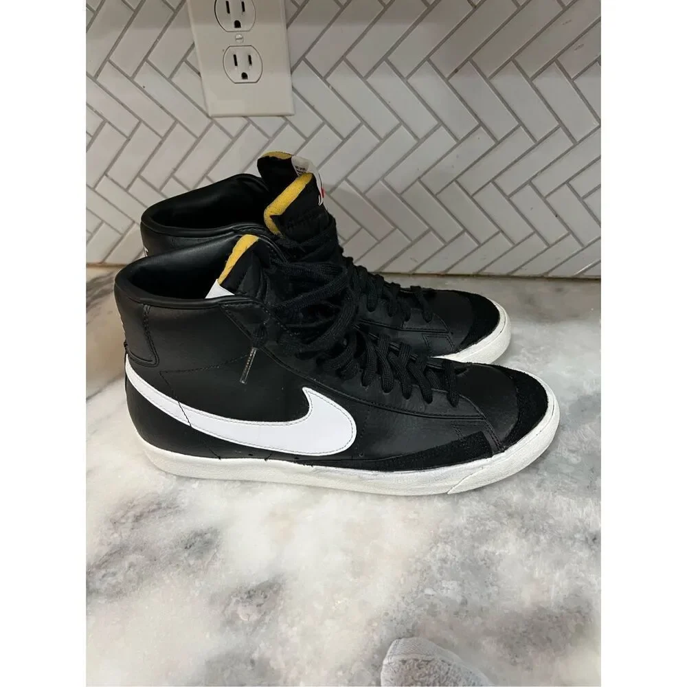 Nike Blazer Mid '77 Vintage Black Sail 2020 Great Condition size 11