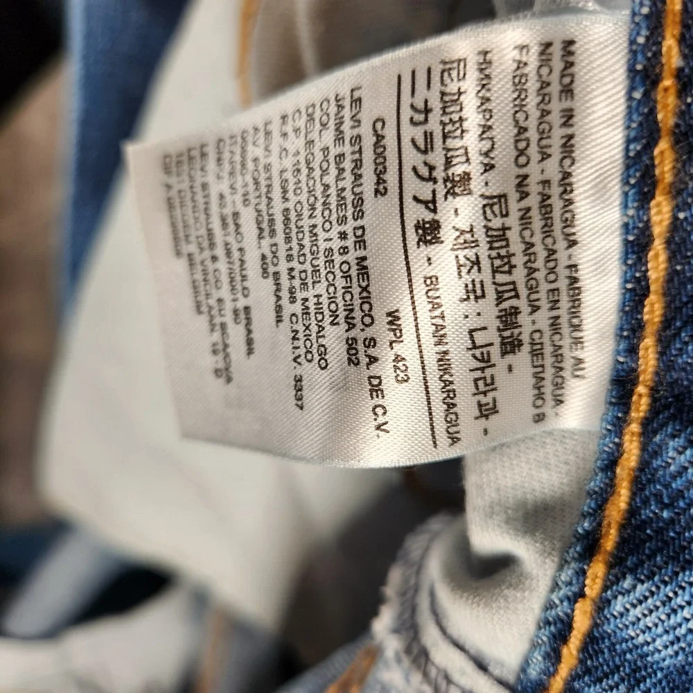 Levis crafted comfort
