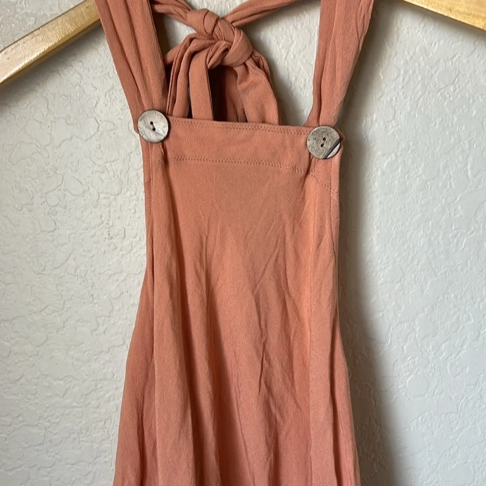 Free People reposhing this