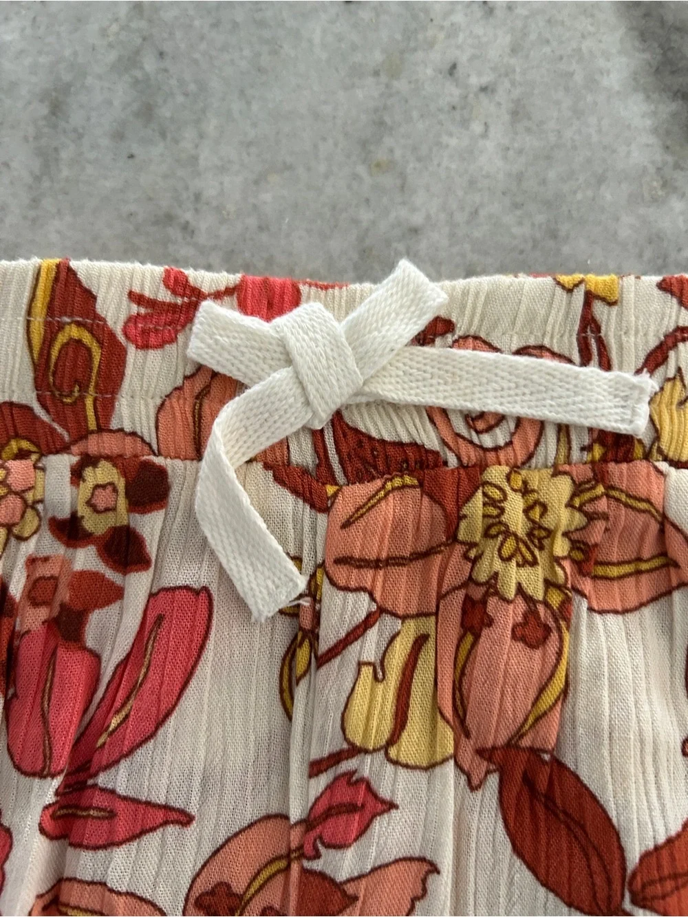 Billabong bow hanging