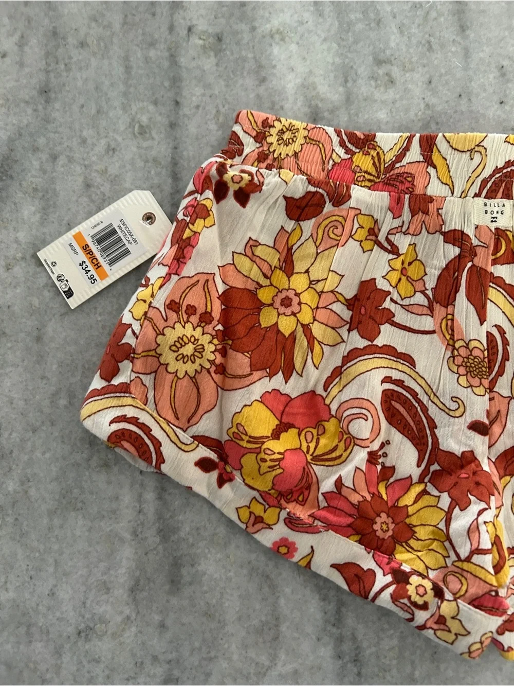 Billabong elastic shorts