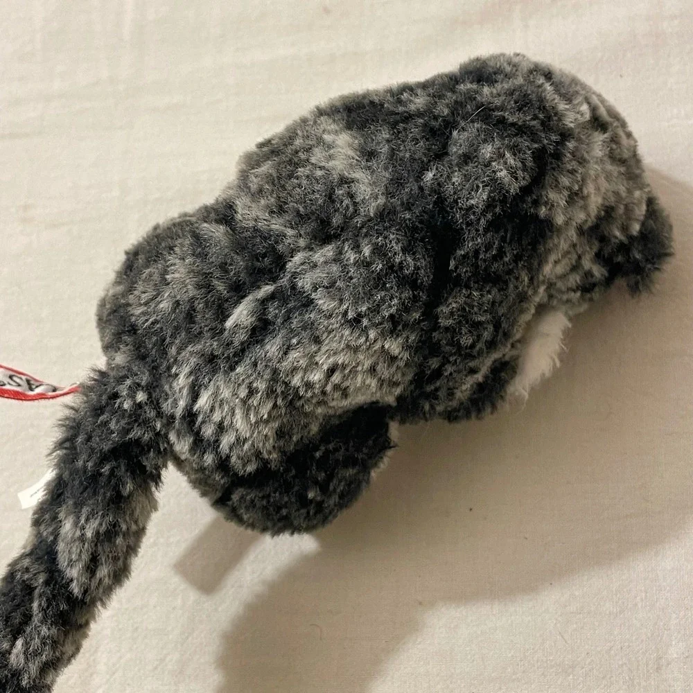 Douglas plush kitten