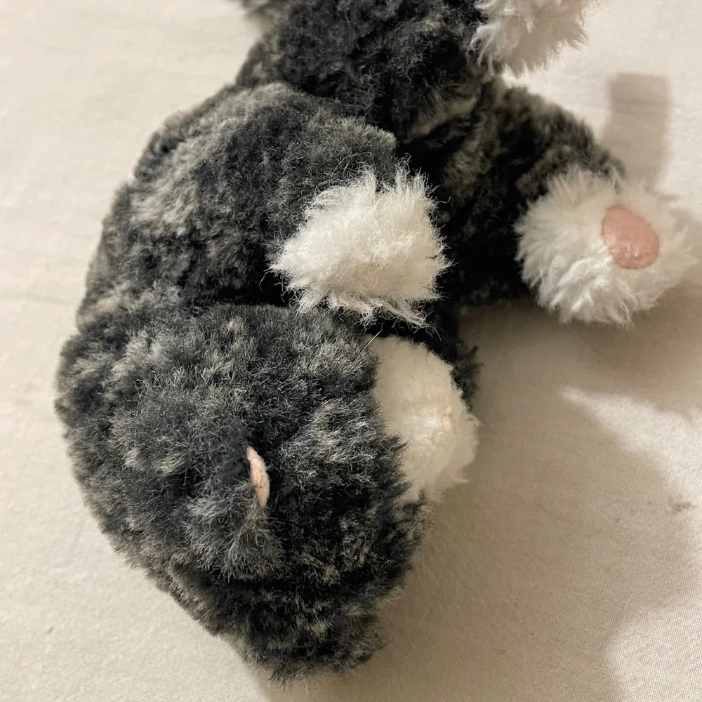 Douglas plush kitten