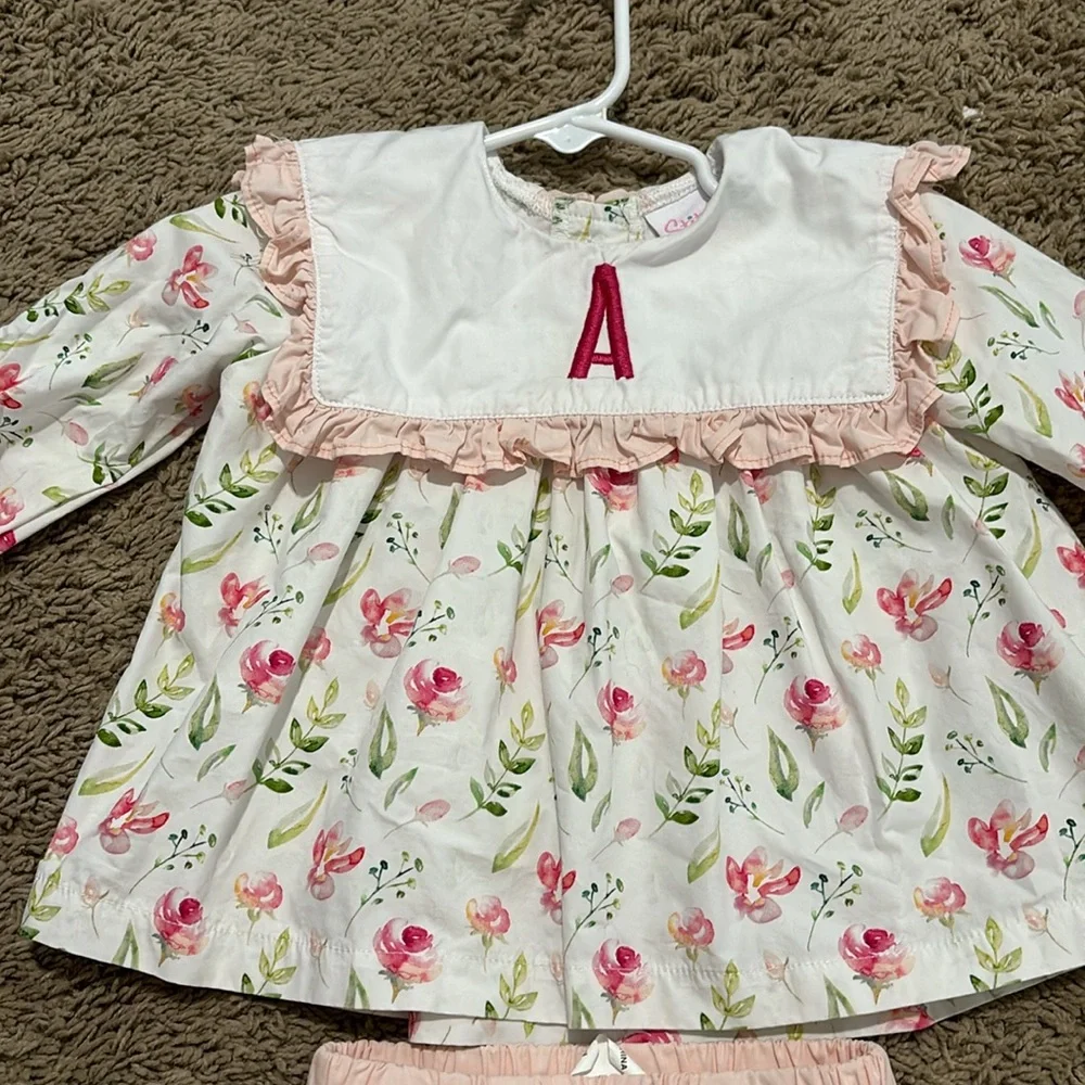 Stitchy Fish 12M Set - “A” monogram
